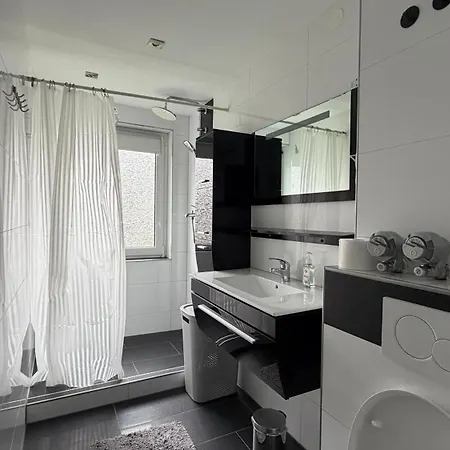 شقة Ferienwohnung City Nollingen